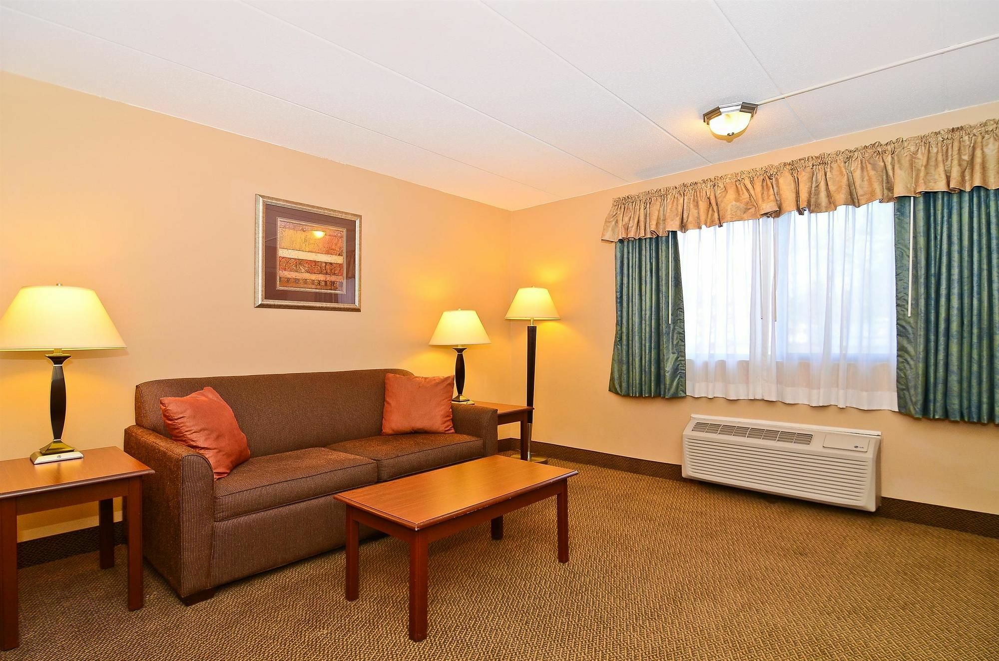 Hotel Surestay By Western