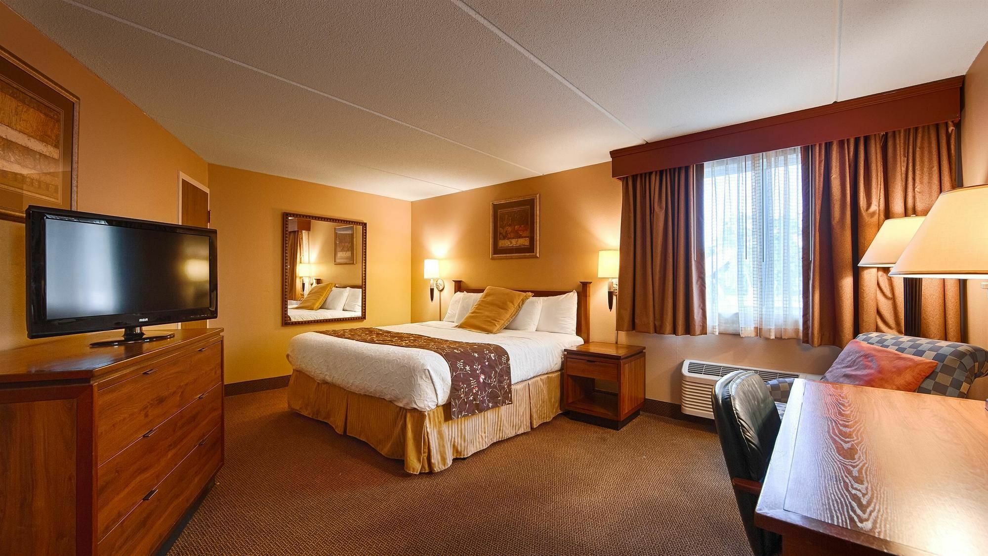 Hotel Surestay By Western Black River Falls