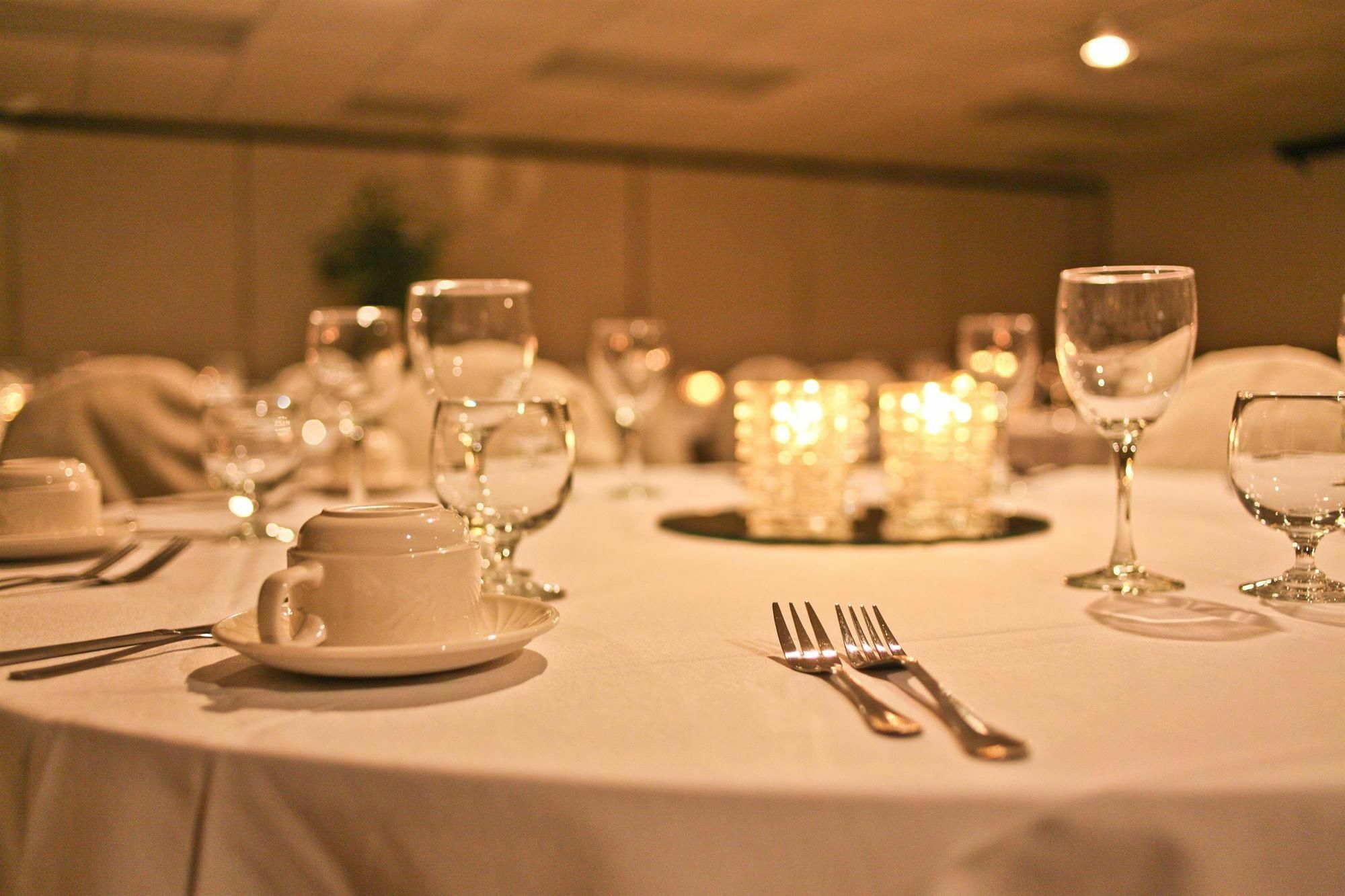 Hotel Surestay By Western Black River Falls
