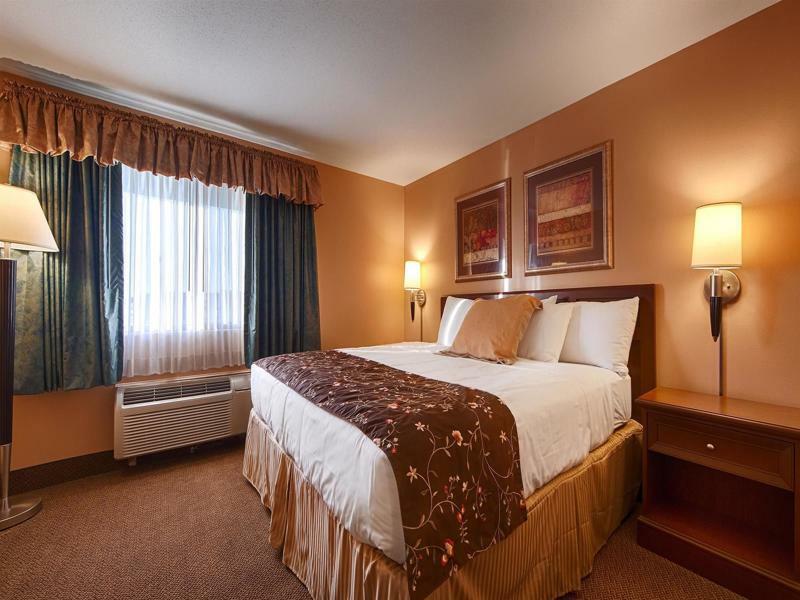Hotel Surestay By Western