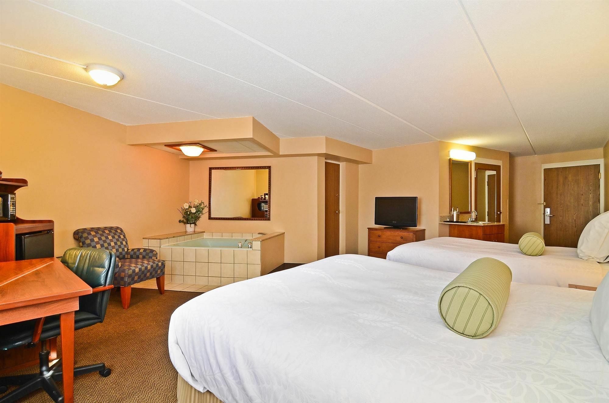 Surestay By Western Hotel Black River Falls