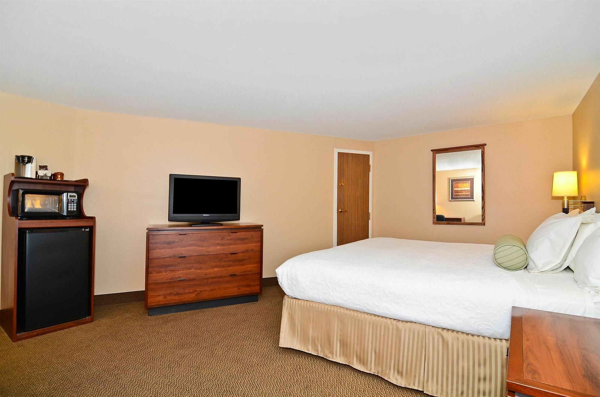Surestay By Western Hotel Black River Falls
